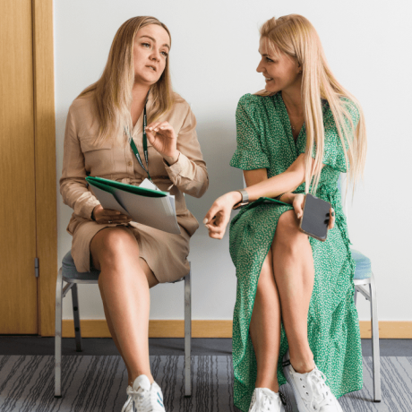 Stylist vs client - service in the salon